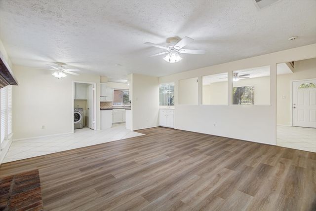 2807 Planters Street, Sugar Land, TX 77479