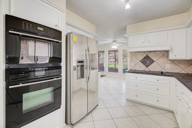 2807 Planters Street, Sugar Land, TX 77479