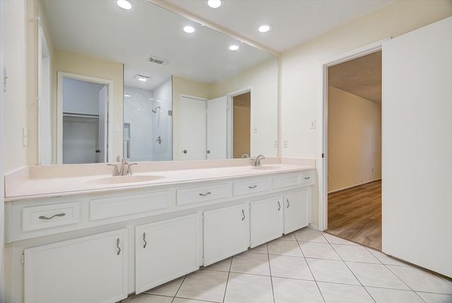 2807 Planters Street, Sugar Land, TX 77479