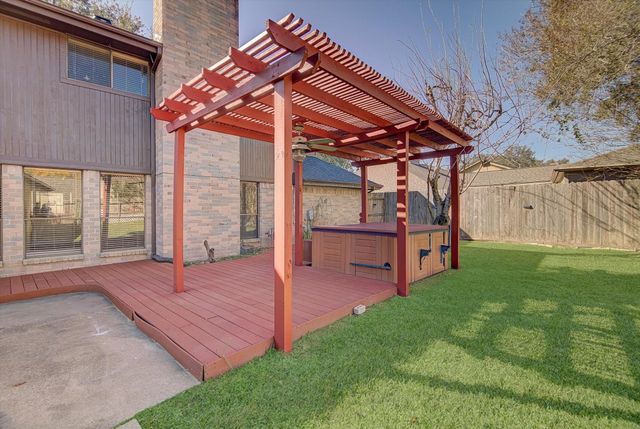 2807 Planters Street, Sugar Land, TX 77479