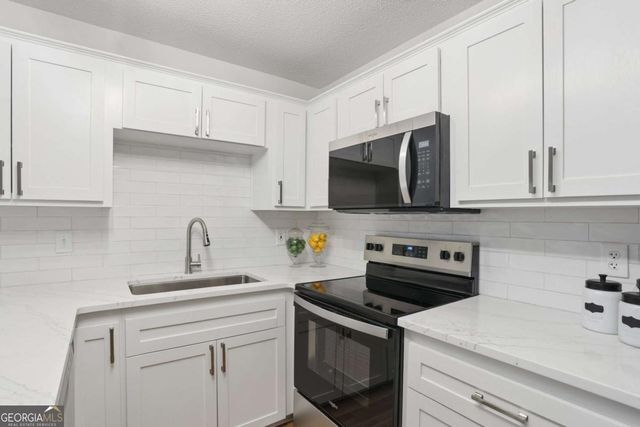 3042 Steeplechase, Alpharetta, GA 30004