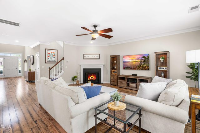 5 Pearl Mill Court, Durham, NC 27703