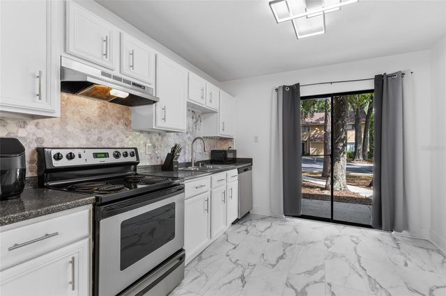 507 NW 39TH ROAD 320, Gainesville, FL 32607