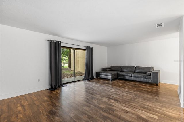 507 NW 39TH ROAD 320, Gainesville, FL 32607