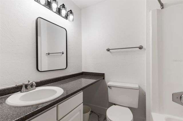 507 NW 39TH ROAD 320, Gainesville, FL 32607