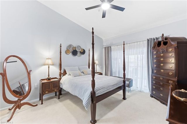 6840 Beach Resort DR 16, Naples, FL 34114