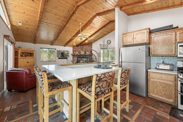 43580 Ridge Crest Drive, Big Bear, CA 92315