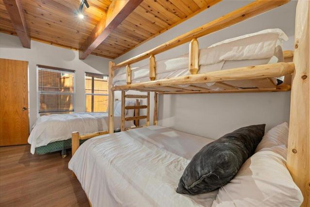 43580 Ridge Crest Drive, Big Bear, CA 92315