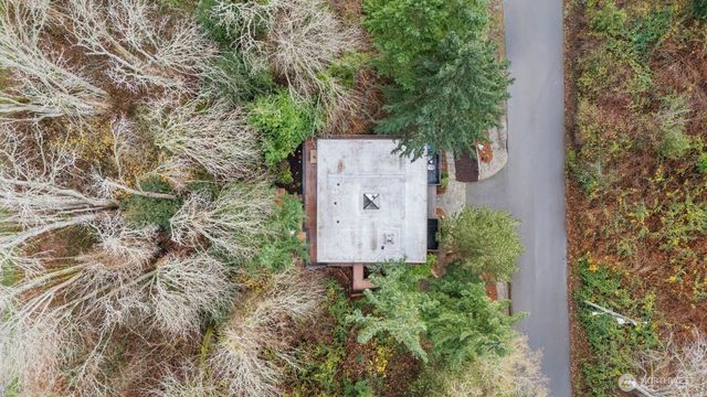 1644 32nd Avenue W, Seattle, WA 98199