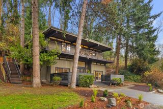 1644 32nd Avenue W, Seattle, WA 98199