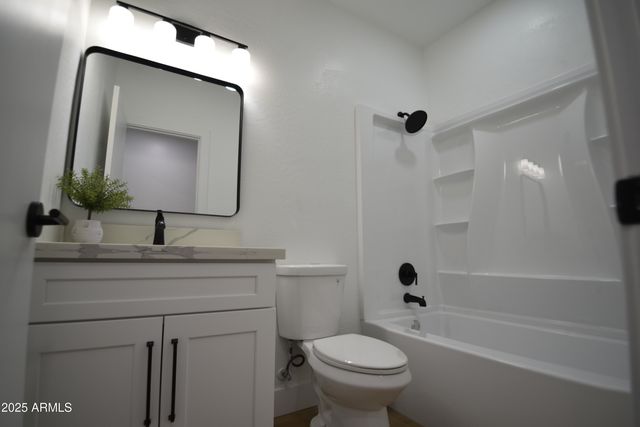 10053 E CAPRI Avenue, Mesa, AZ 85208