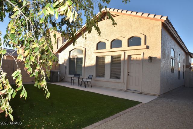 10053 E CAPRI Avenue, Mesa, AZ 85208