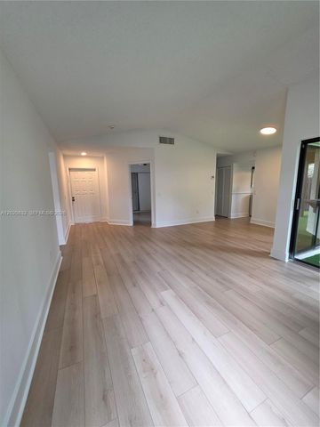 15240 SW 45th Ter 54F, Miami, FL 33185