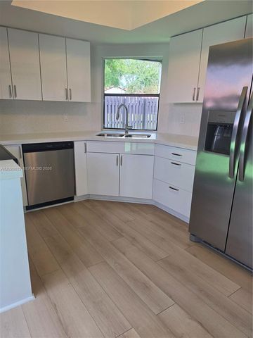 15240 SW 45th Ter 54F, Miami, FL 33185