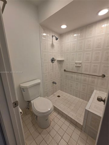 15240 SW 45th Ter 54F, Miami, FL 33185