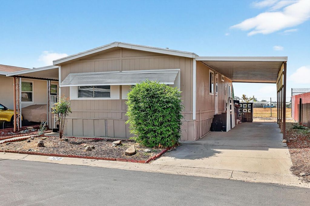 Image 1 of property listing at 1001 Sylmar Avenue # 128, Clovis, CA 93612