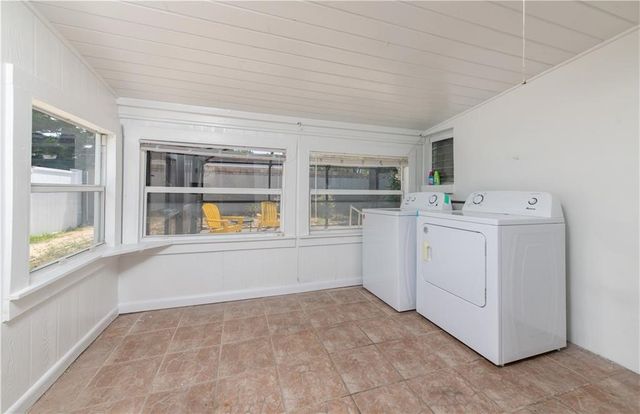 1864 20th Avenue, Vero Beach, FL 32960