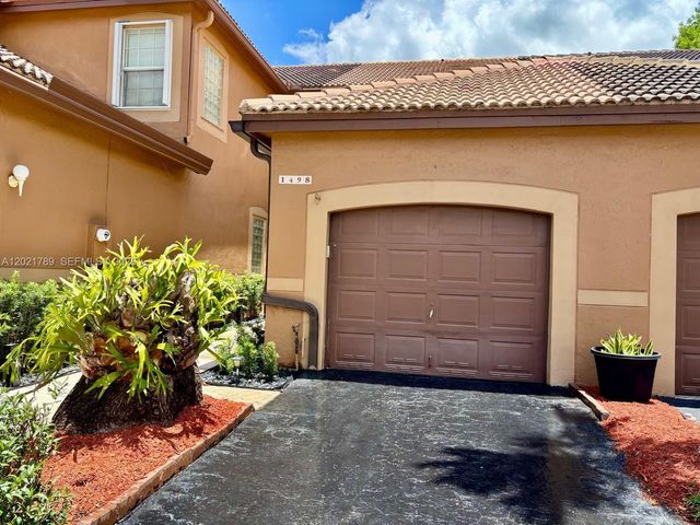 1498 Barcelona Way 3-21, Weston, FL 33327