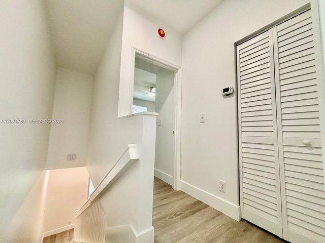 1498 Barcelona Way 3-21, Weston, FL 33327