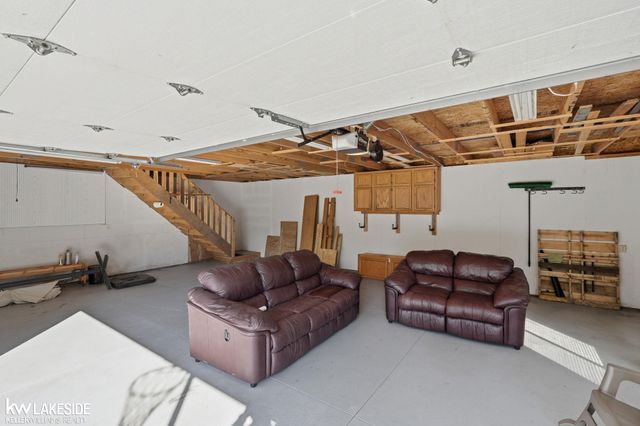 39904 Elmite Street, Harrison Twp, MI 48045