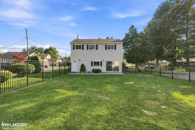 39904 Elmite Street, Harrison Twp, MI 48045