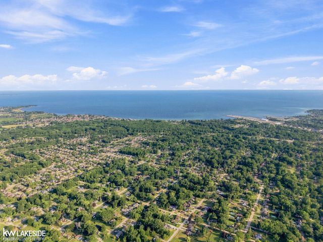 39904 Elmite Street, Harrison Twp, MI 48045