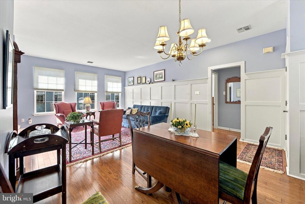 150 E FOXCHASE LN, GLEN MILLS, PA 19342 — photo 4
