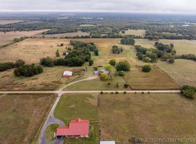 1977 Green Acres, Bokchito, OK 74726