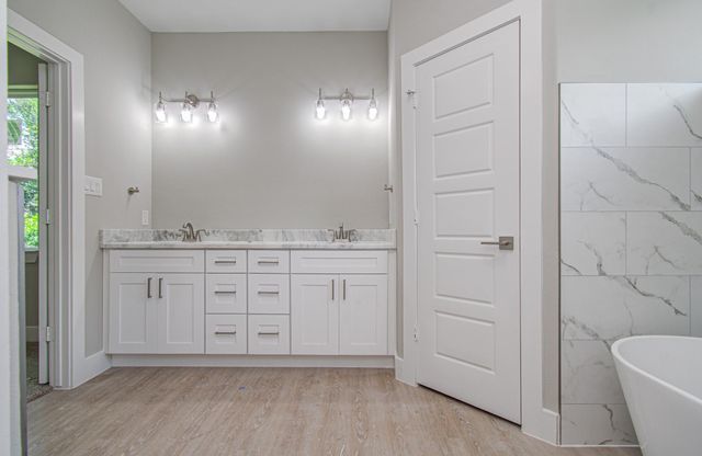 5447 N Shady Creek Drive, Houston, TX 77017