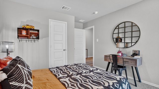 10760 BLACK ONYX Drive, Fort Worth, TX 76036