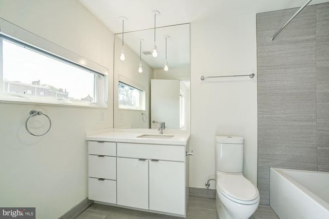 446 RIDGE ST NW, Washington, DC 20001