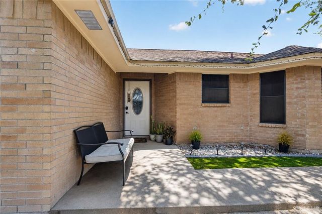109 W Garfield Street, San Juan, TX 78589
