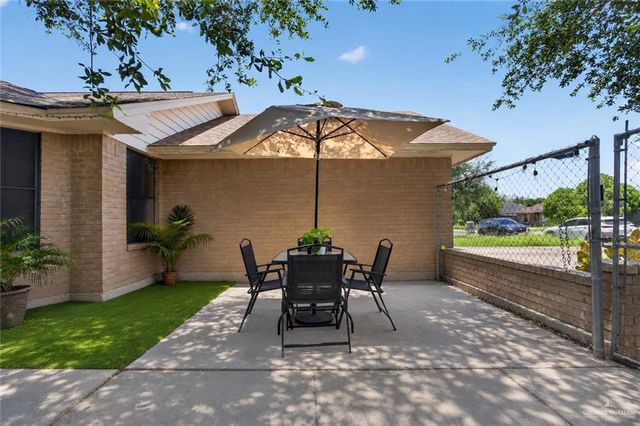 109 W Garfield Street, San Juan, TX 78589
