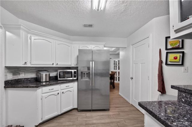 109 W Garfield Street, San Juan, TX 78589