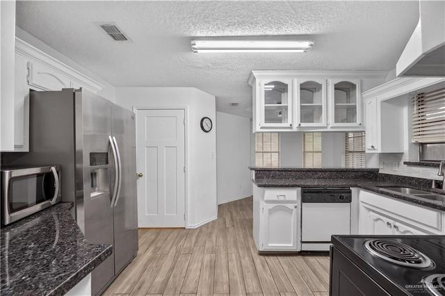 109 W Garfield Street, San Juan, TX 78589