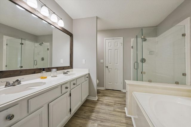 4011 Beechwood Drive, Pearland, TX 77584