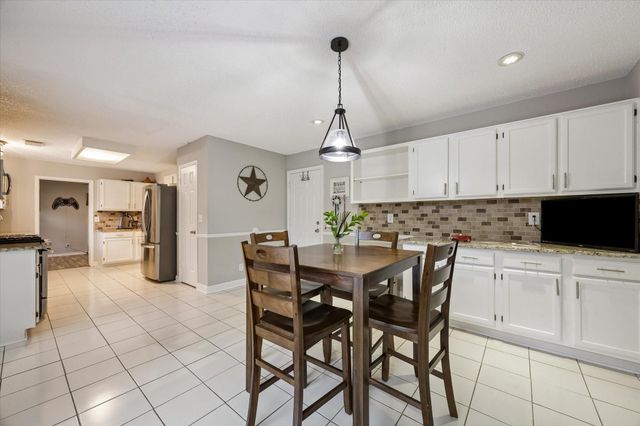 4011 Beechwood Drive, Pearland, TX 77584