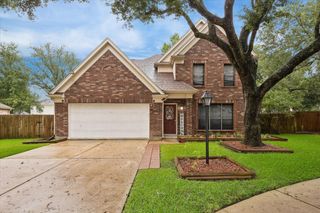 4011 Beechwood Drive, Pearland, TX 77584