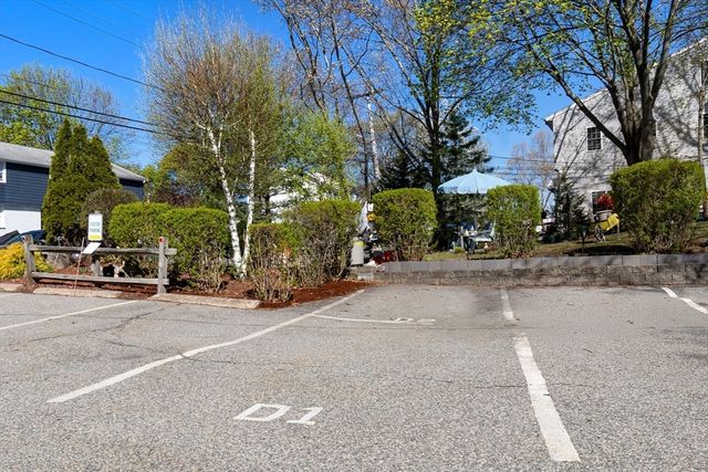 48 N Emerson St 1, Wakefield, MA 01880