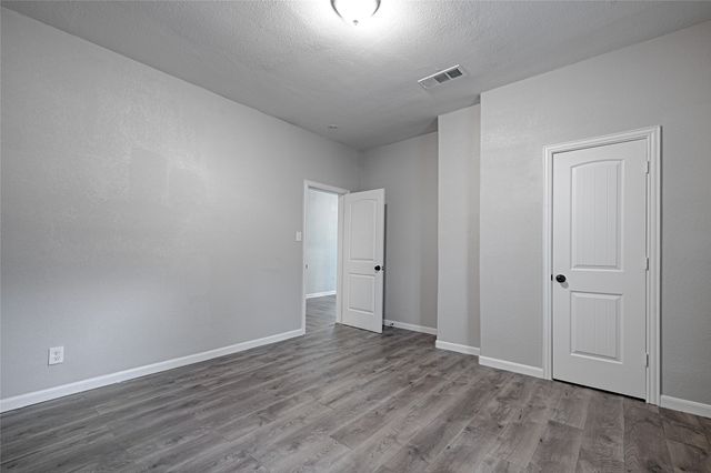 606 E Brin Street, Terrell, TX 75160