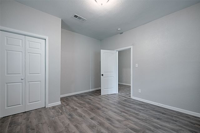 606 E Brin Street, Terrell, TX 75160