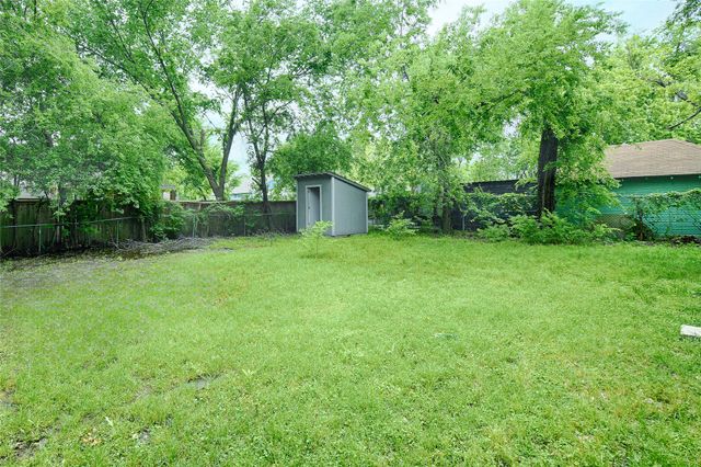 606 E Brin Street, Terrell, TX 75160