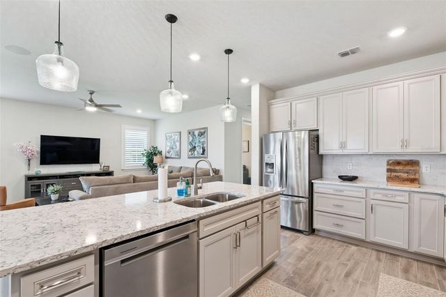 13940 DESTIN BEACH LANE, Orlando, FL 32827