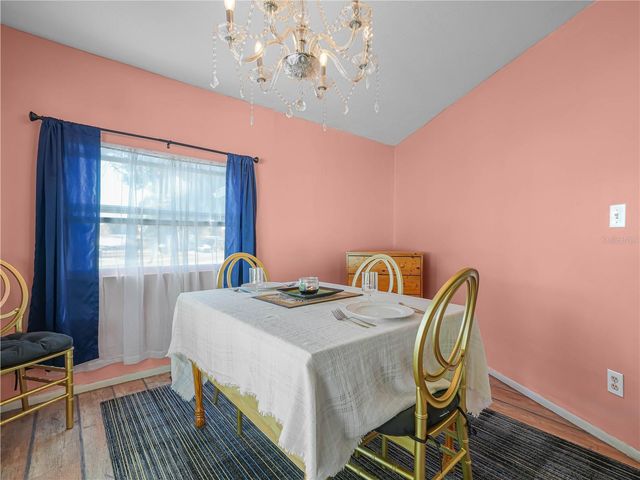 319 1ST AVENUE N, Lake Wales, FL 33859