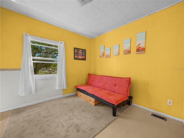 319 1ST AVENUE N, Lake Wales, FL 33859