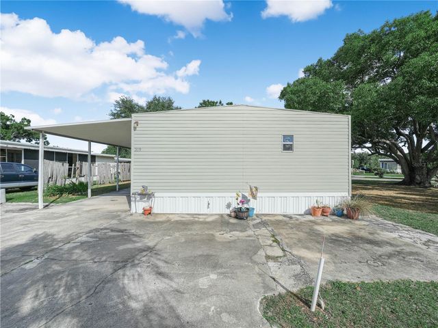 319 1ST AVENUE N, Lake Wales, FL 33859