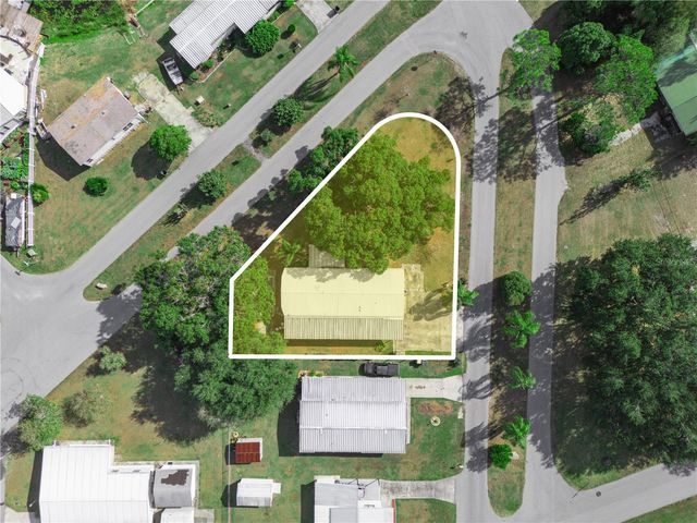 319 1ST AVENUE N, Lake Wales, FL 33859