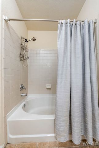 1901 5th E 3221, Tuscaloosa, AL 35401