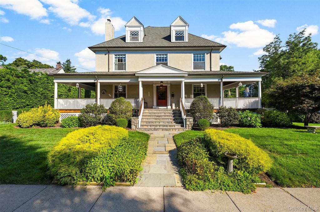 26 Linden Avenue, Larchmont, NY 10538 — photo 2