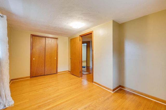 165 Astor Dr Drive, Gate City, VA 24251